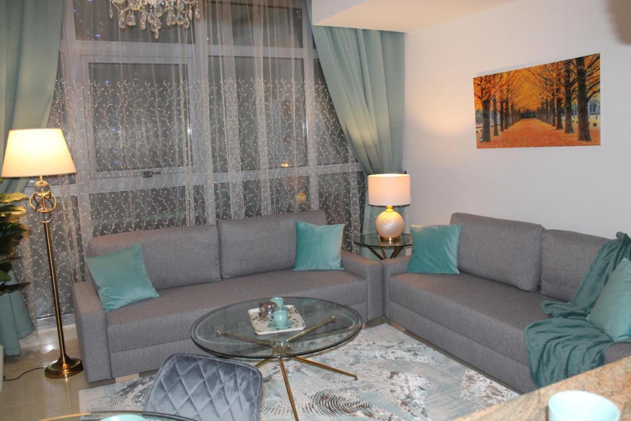 Newly Furnished One Bedroom Apartment Next To Metro & Beach In Marina Residence Дубай Екстериор снимка