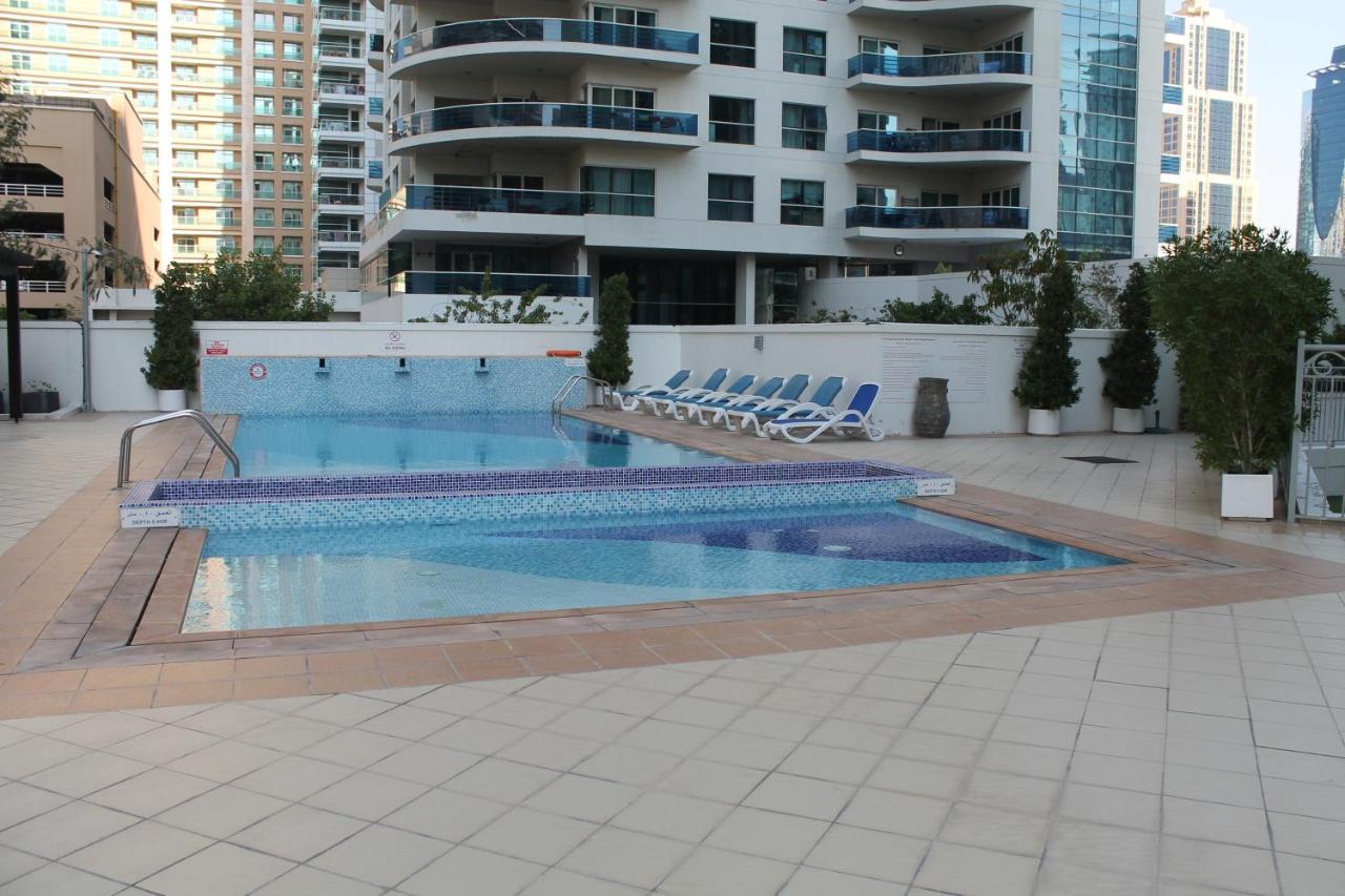 Newly Furnished One Bedroom Apartment Next To Metro & Beach In Marina Residence Дубай Екстериор снимка